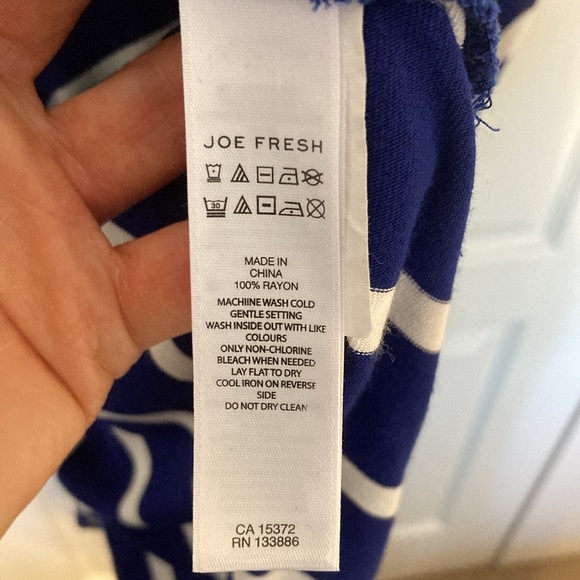 EUC Joe Fresh Chevron Maxi dress. Royal blue and white. Size medium. - Picture 5 of 7